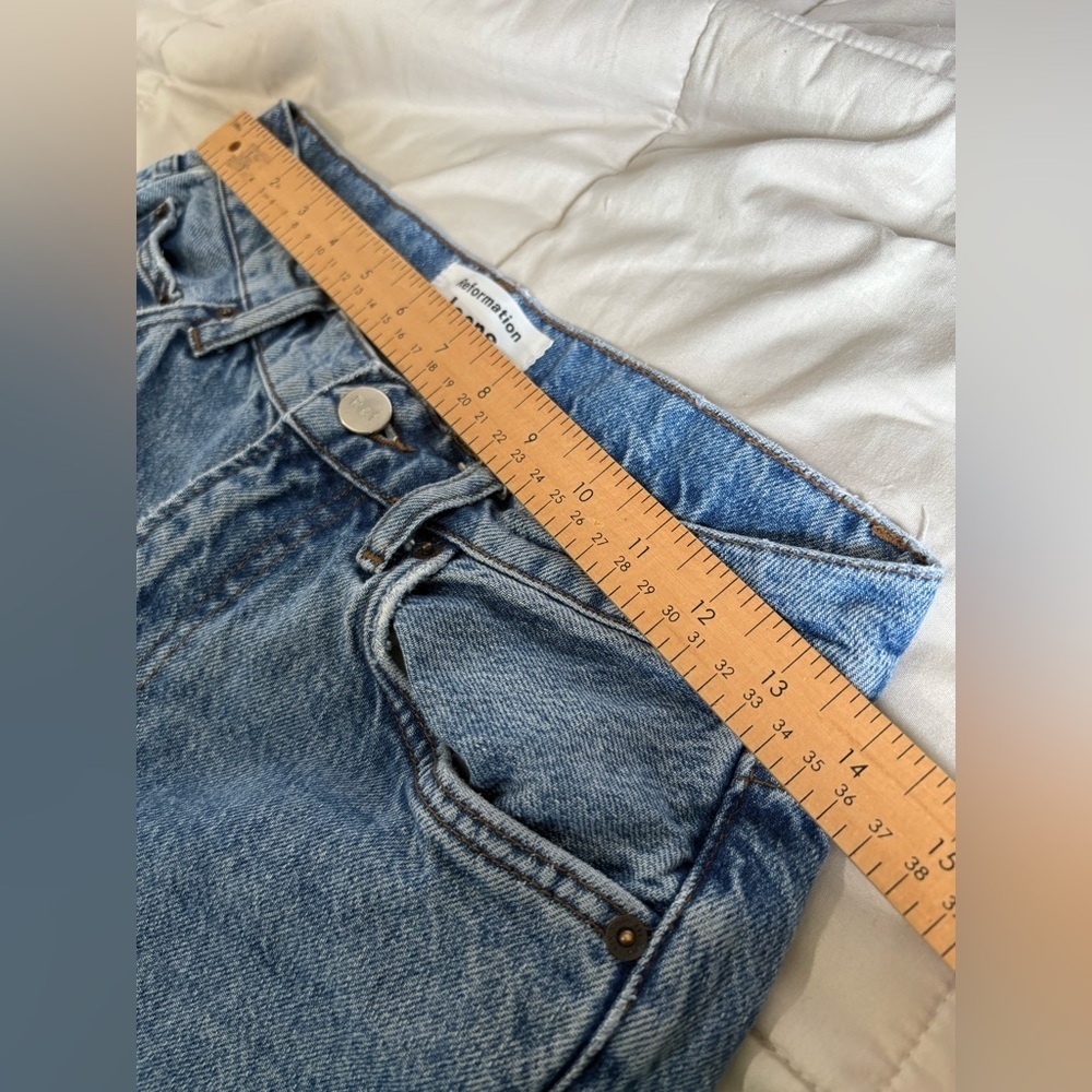 Reformation Shasta destroyed jeans cropped 25” mid wash size 26 - Picture 11 of 12